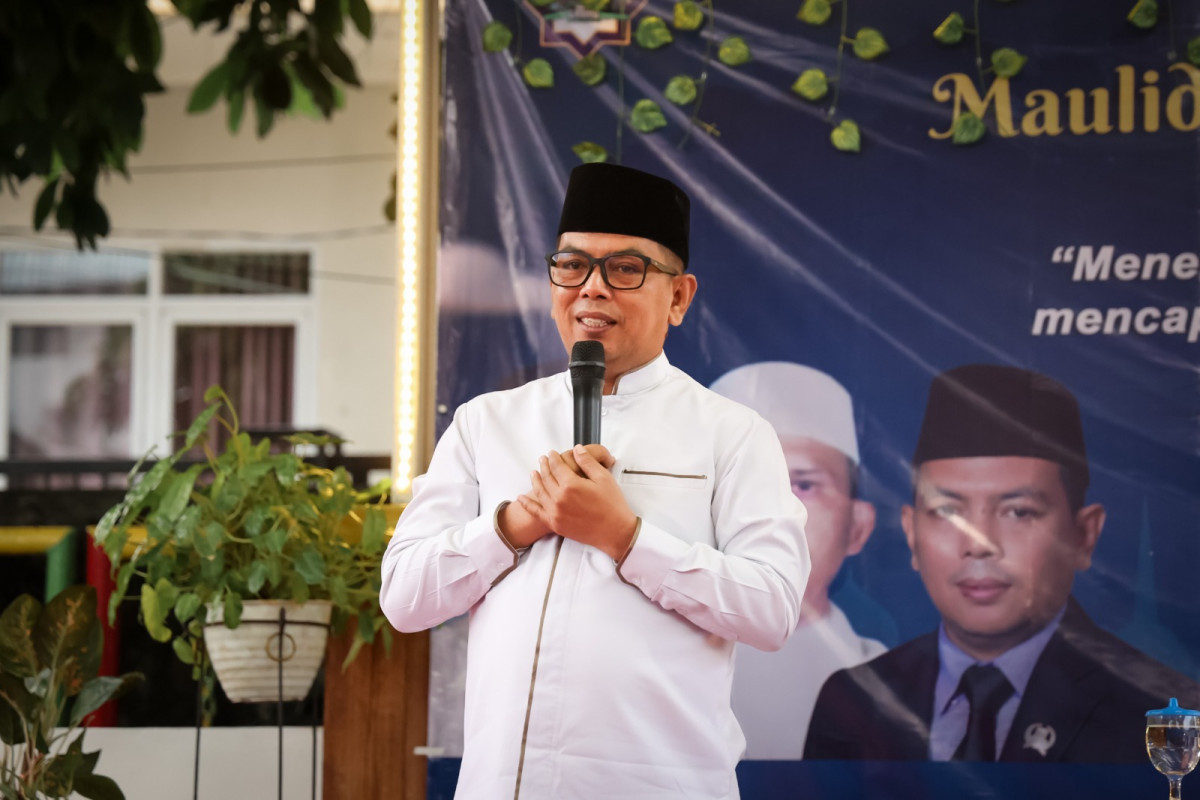 Gubernur Banten Andra Soni Bersama Warga Larangan Peringati Maulid Nabi Muhammad SAW