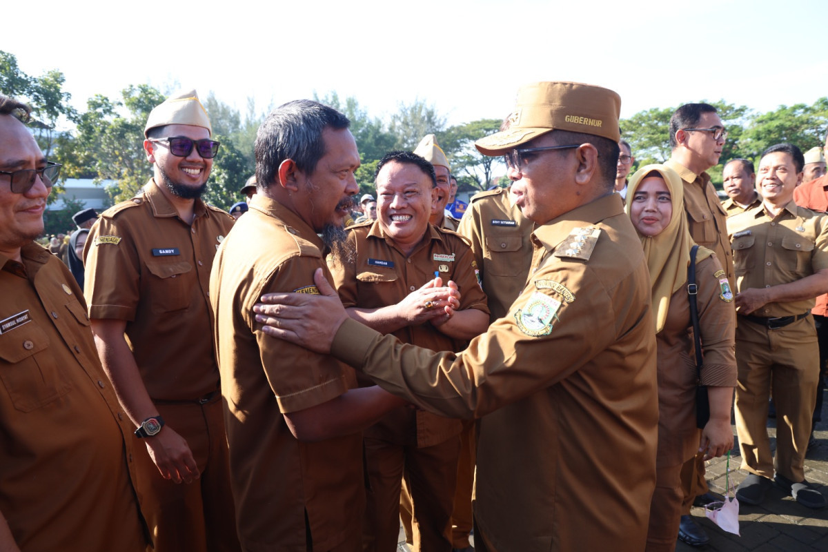 Usai Libur dan Cuti Bersama Idul Fitri 1446 H, Gubernur Banten Andra Soni Tekankan Pelayanan Kepada Masyarakat