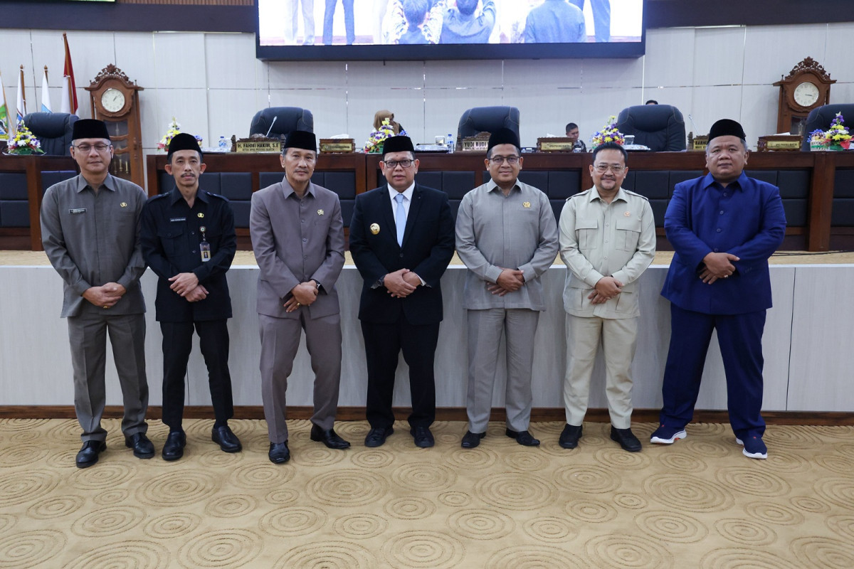 Perda Penanaman Modal serta Perda Perlindungan Anak dan Perempuan Disetujui, Pj Gubernur A Damenta: Perkuat Iklim Investasi Provinsi Banten