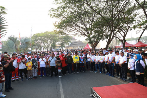 Pj Gubernur Al Muktabar Rayakan HUT ke-23 Provinsi Banten Bersama Ribuan Masyarakat