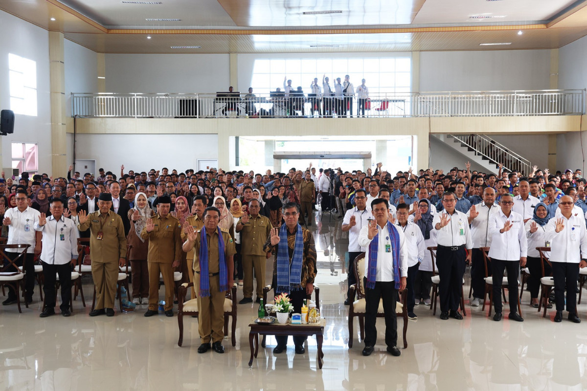 Pj Gubernur Banten Al Muktabar Tegaskan Pemprov Banten Serius Tangani Masalah Ketenagakerjaan