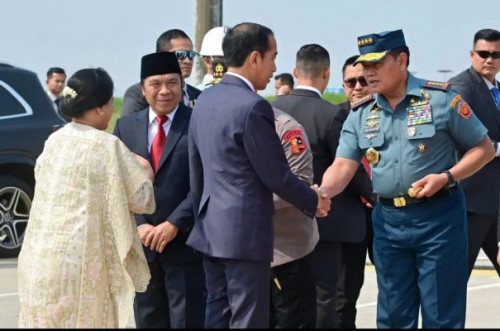 Pj Gubernur Al Muktabar Turut Antar Keberangkatan Presiden Joko Widodo ke India