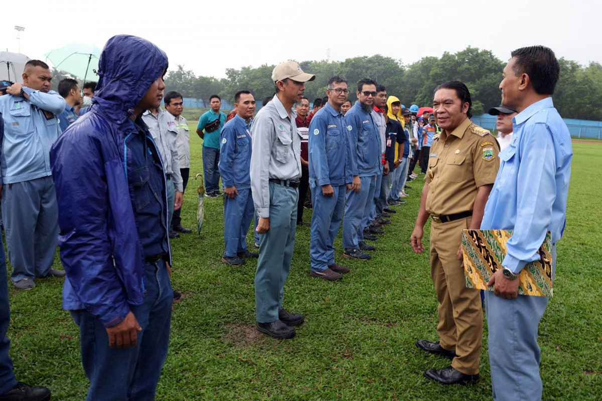 Pj Gubernur Banten Al Muktabar Ajak Perusahaan dan Pekerja Tingkatkan Budaya K3