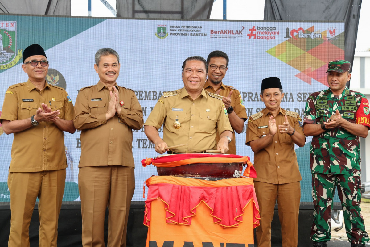 Resmikan Sejumlah RKB dan Sarpras Pendidikan, Pj Gubernur Al Muktabar: Pemprov Banten Komitmen Tingkatkan Pelayanan Dasar