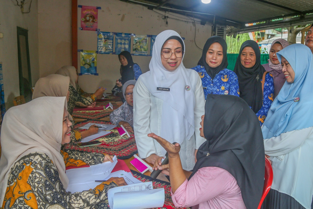 Tinawati Andra Soni Apresiasi Posyandu yang Terapkan 6 Standar SPM di Kabupaten Serang