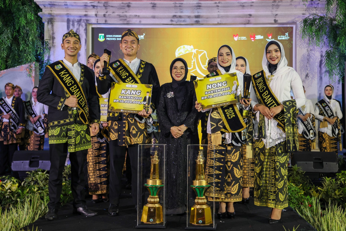 Ketua TP PKK Provinsi Banten Tinawati Andra Soni Menjadi Juri Grand Final Kang Nong Banten Tahun 2025