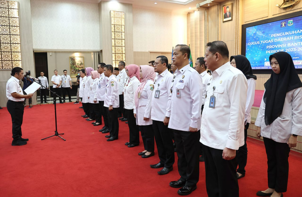 Pj Gubernur Al Muktabar Kukuhkan Gugus Tugas Daerah Bisnis dan HAM Provinsi Banten Periode 2023 - 2025