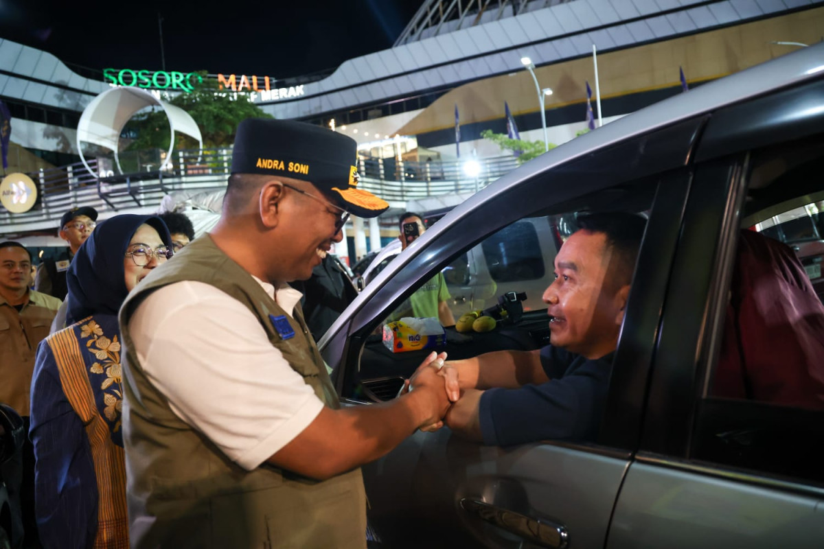 Tinjau Pelabuhan Merak, Gubernur Banten Pastikan Arus Mudik Lebaran Lancar